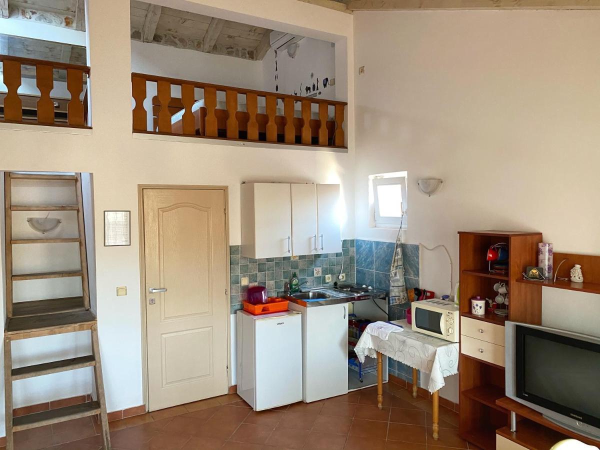 בודווה Guest House Villa Natali מראה חיצוני תמונה