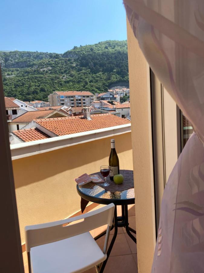 בודווה Guest House Villa Natali מראה חיצוני תמונה