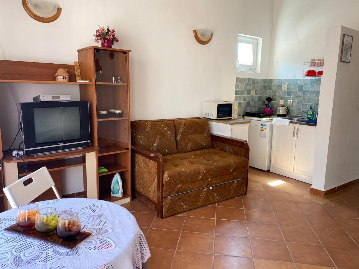 בודווה Guest House Villa Natali מראה חיצוני תמונה