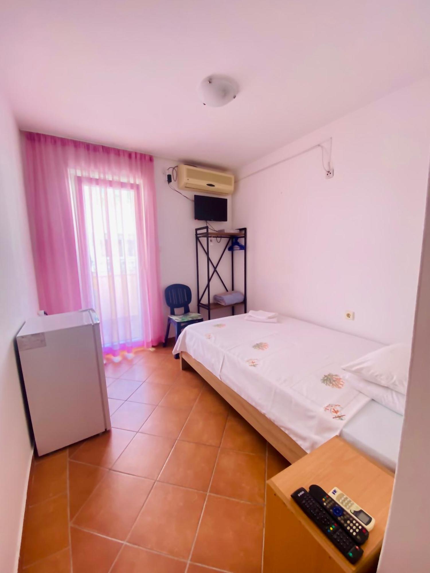 בודווה Guest House Villa Natali מראה חיצוני תמונה