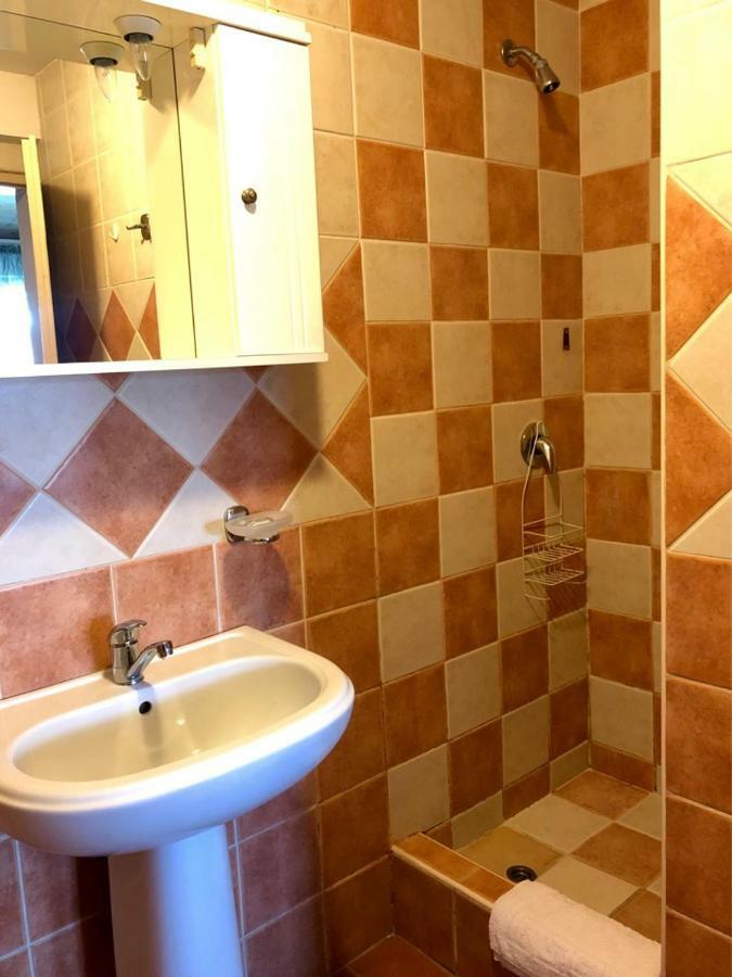 בודווה Guest House Villa Natali מראה חיצוני תמונה
